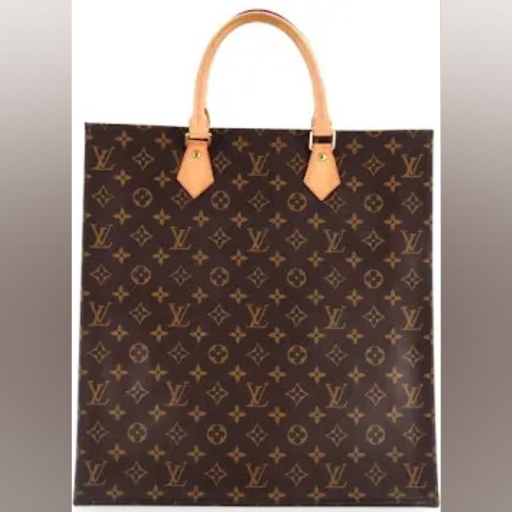 Louis Vuitton Vertical Tote